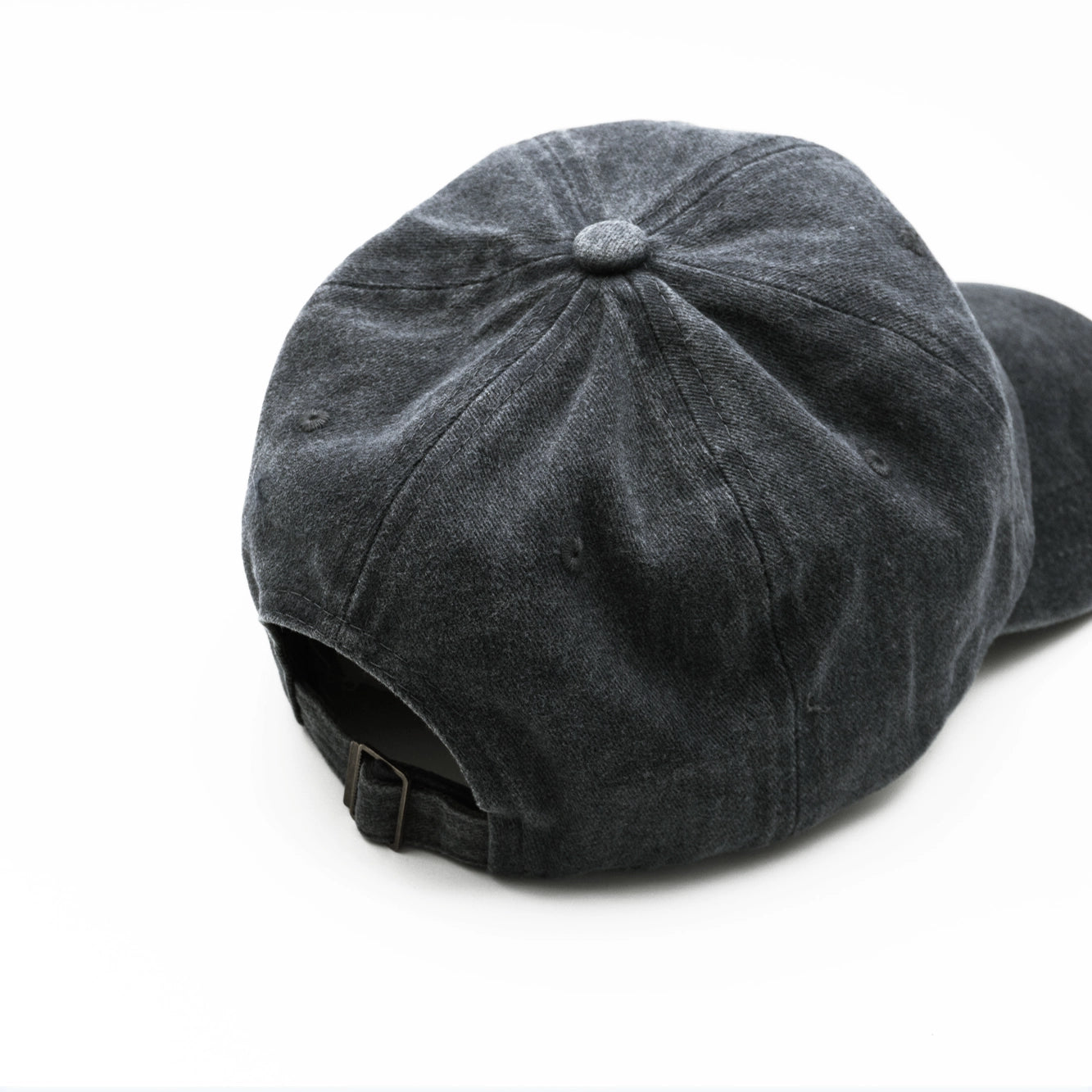 CRYING WOLF Washed Baseball Cap