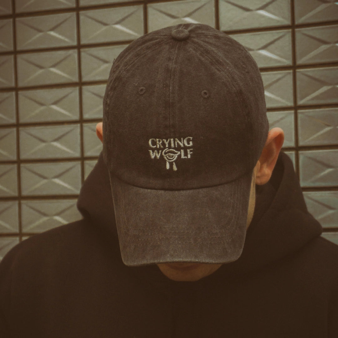 CRYING WOLF Washed Baseball Cap